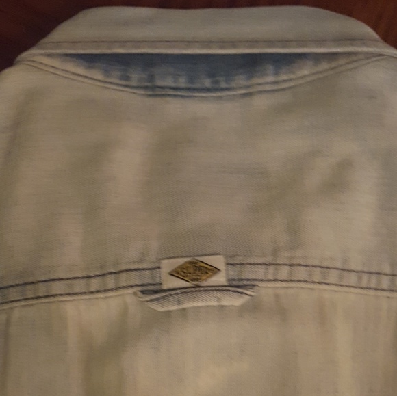 Superdry denim shirt. - Picture 6 of 7